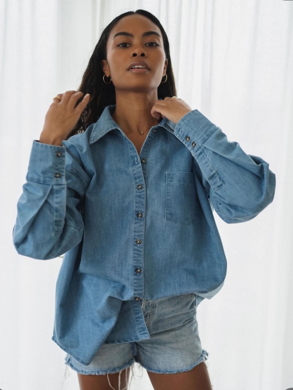 One Wednesday Jilly The Chambray Button Up Shirt M